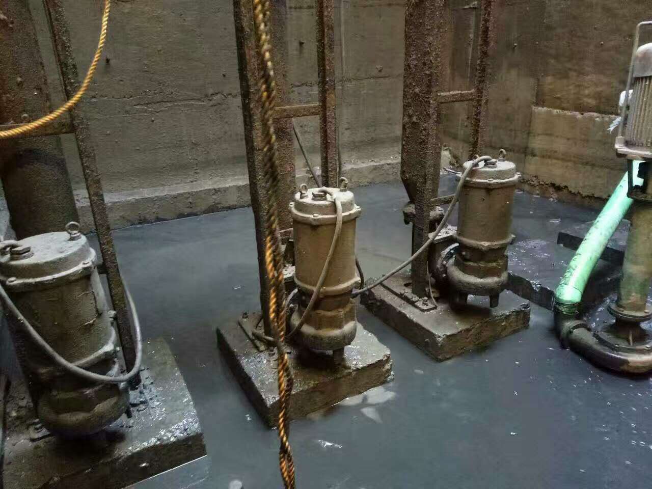 天门污水池清理